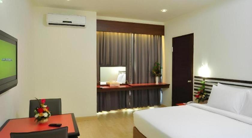 The Color Hotel Hat Yai Εξωτερικό φωτογραφία